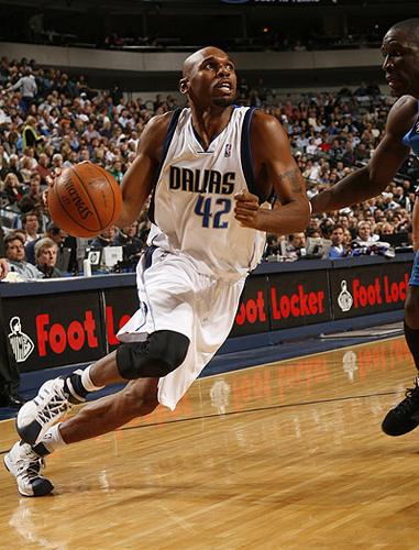 杰里·斯塔克豪斯 Jerry Stackhouse 杰里·达雷尔·斯塔克豪斯 Jerry Darnell Stackhouse