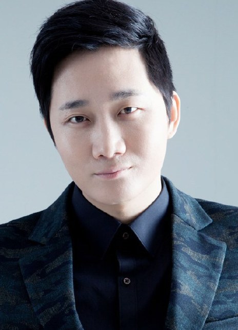 李龙真 Lee Yong Jin 이용진