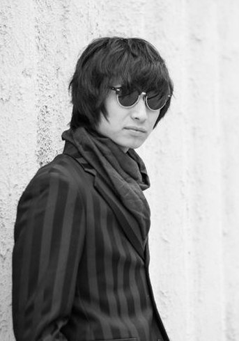 黄子君 Zijun Huang 