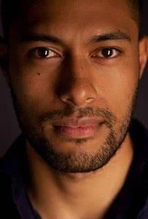 乌利·拉图基孚 Uli Latukefu 