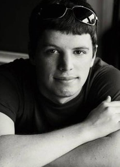 马修·帕波 Matthew Pabo 