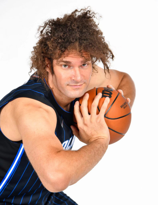 罗宾·洛佩斯 Robin Lopez