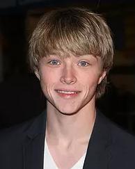 斯特林·克耐特 