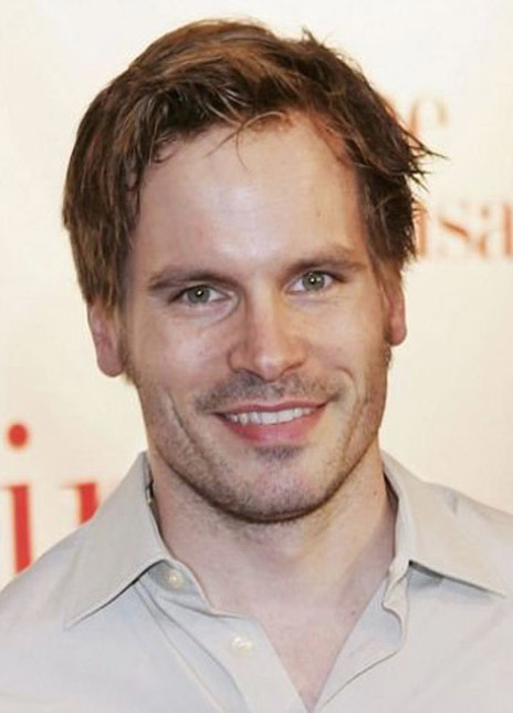 Wanja·穆埃斯 Wanja Mues 