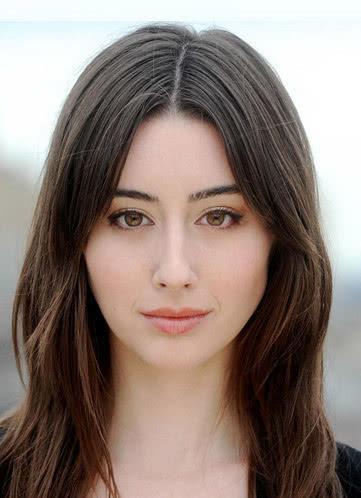 吉莉安·莫格斯 Jillian Morgese 吉莉安·莫格斯 Jillian Morgese