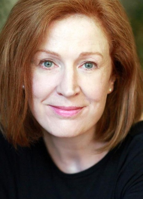 伊莱恩·考尔菲德 Elaine Caulfield 