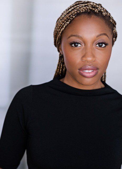 特拉维娜·斯普林格 Travina Springer 