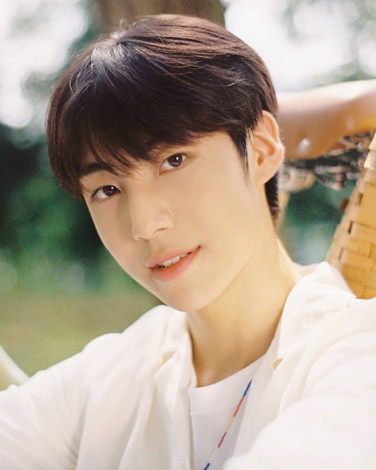 李垠尚 이은상 Lee Eun Sang 李垠尚 이은상 Lee Eun Sang