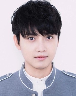 黄书豪 Vachara Promma 黄书豪 马克·瓦查拉 มาร์ค วัชร  Huang Shuhao  หวง ชูหาว