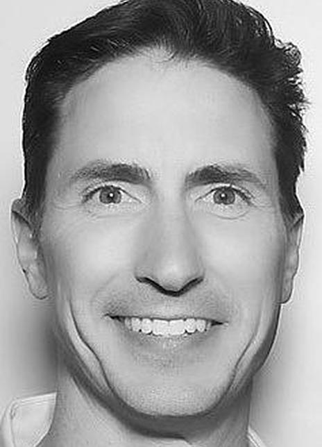 卢克·弗里伯恩 Luke Freeborn 