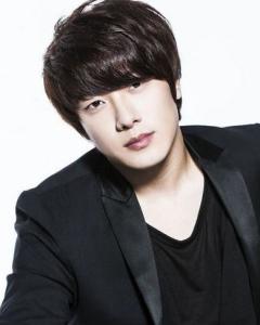 崔珉焕 Choi Min Hwan  최민환