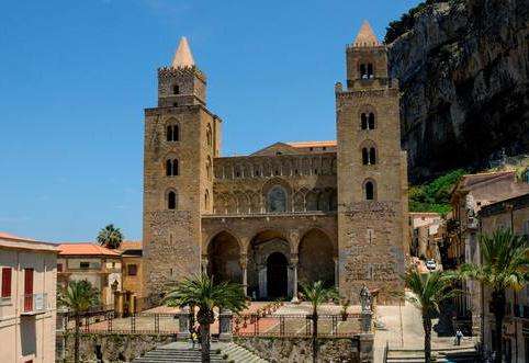 阿拉伯-诺曼巴勒莫和切法卢蒙雷阿莱大教堂 Arab-Norman Palermo and the Cathedral Churches of Cefalú and Monreale