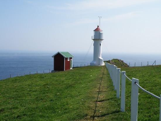 阿克热呗阁灯塔 Akraberg Lighthouse