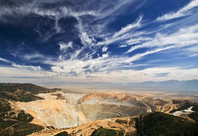 宾厄姆峡谷金铜矿场 Bingham Canyon Mine