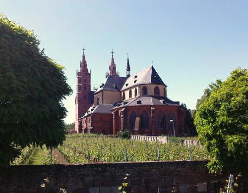 特里尔的古罗马建筑圣彼得大教堂和圣玛利亚教堂 Roman Monuments Cathedral of St Peter and Church of Our Lady in Trier