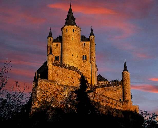 塞哥维亚城堡 Alcázar of Segovia