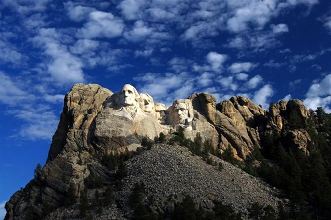 拉什莫尔山国家纪念公园 Mount Rushmore National Memorial