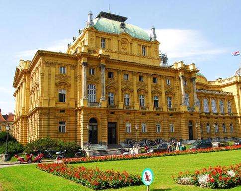 札格雷布国家歌剧院 Croatian National Theatre in Zagreb
