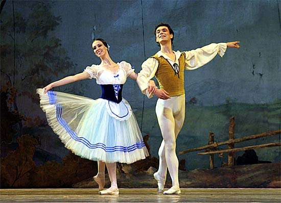 基希涅夫歌剧院 National Ballet of Moldova