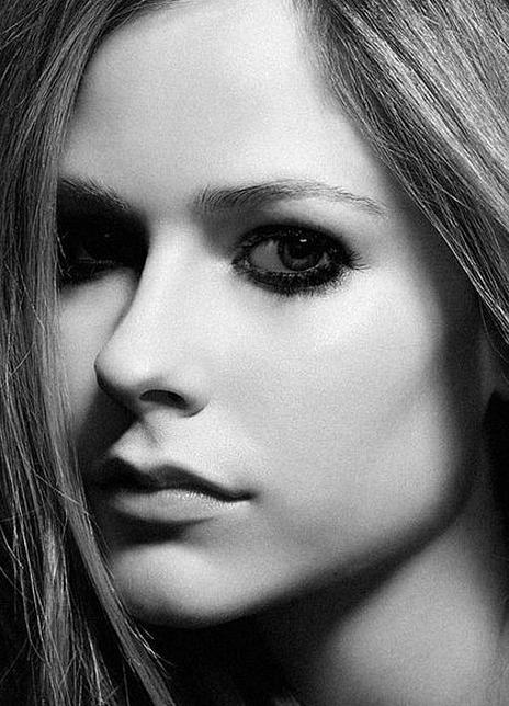 艾薇儿·拉维尼 Avril Lavigne 酵母 艾薇儿 Avril Ramona Lavigne Avie  Av
