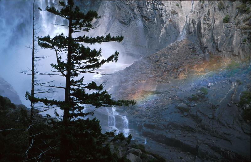 优胜美地瀑布 Yosemite Falls