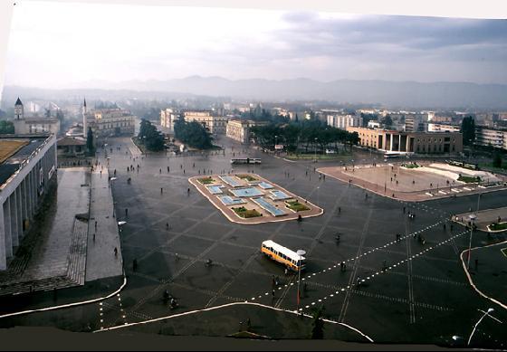 斯坎德培广场 Skanderbeg Square