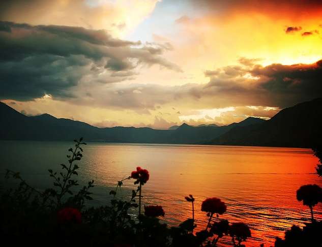 阿蒂特兰湖 Lake Atitlan