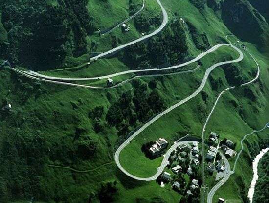欧伯拉普山道 Oberalp Pass