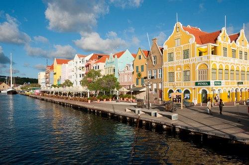 荷属安的列斯群岛的维伦斯塔内城及港口古迹区 Historic Area of Willemstad Inner City and Harbour