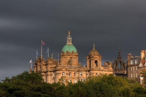 爱丁堡的新镇老镇 Old and New Towns of Edinburgh
