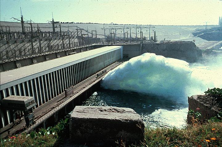 阿斯旺大坝 Aswan Dam