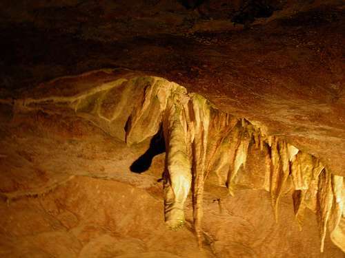 大理石拱形洞世界地质公园 Marble Arch Caves Global Geopark