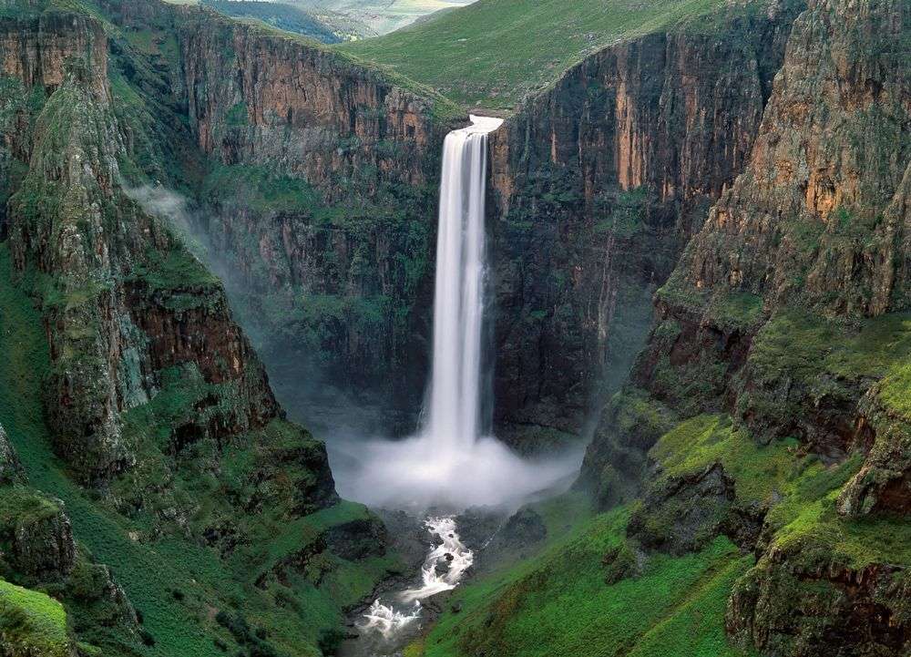 马塔如兹瀑布 Mtarazi Falls