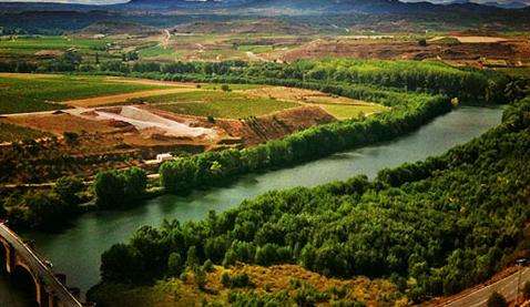 埃布罗河 Ebro River