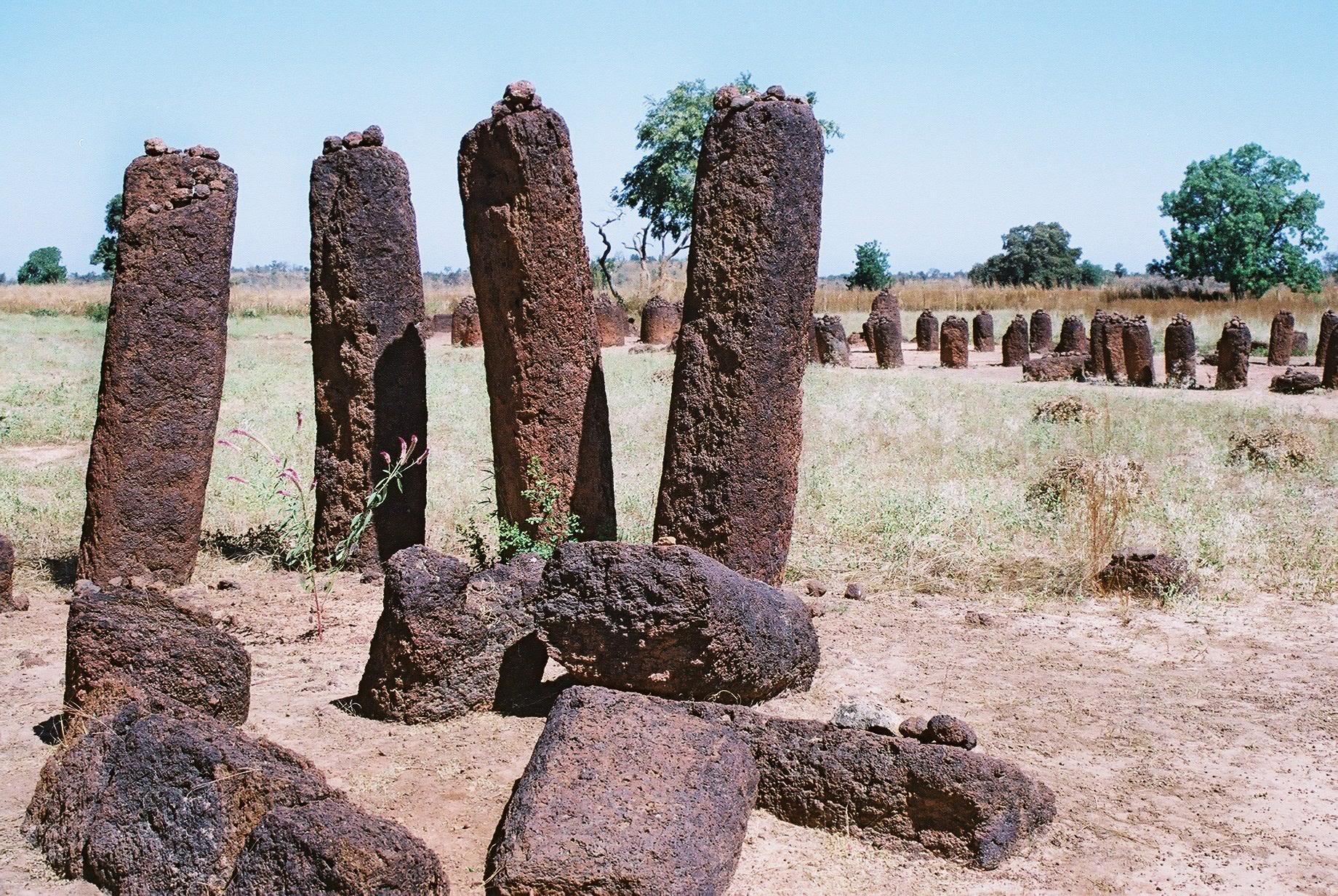 塞内甘比亚石圈 Stone Circles of Senegambia