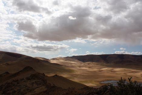 乌布苏盆地 Uvs Nuur Basin