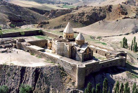 伊朗的亚美尼亚庙宇群 Armenian Monastic Ensembles of Iran