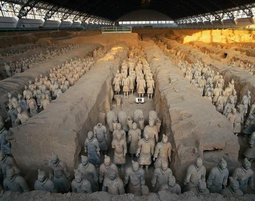 秦始皇陵及兵马俑坑 Mausoleum of the First Qin Emperor