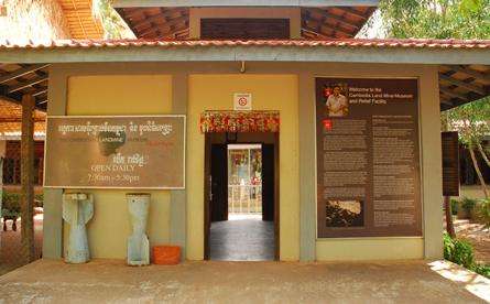 柬埔寨地雷博物馆 Cambodia Landmine Museum