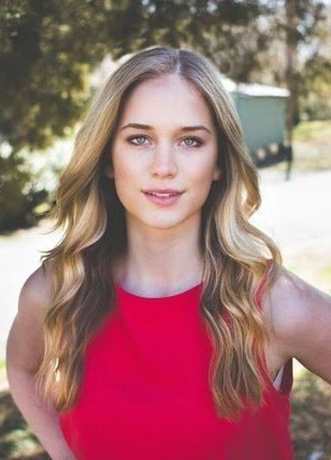 伊丽莎白·莱尔 Elizabeth Lail Elizabeth Dean Lail