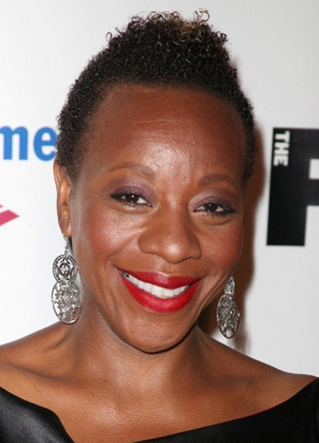 玛丽安娜·琼-巴普蒂斯特 Marianne Jean-Baptiste 玛丽安·吉恩-巴普迪斯特 Marianne Raigipcien Jean-Baptiste