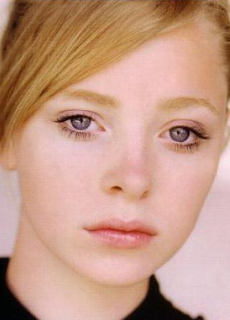 波茜娅·道布尔戴 Portia Doubleday 波蒂娅·安·道布尔戴 波蒂娅·道布尔戴 Portia Ann Doubleday