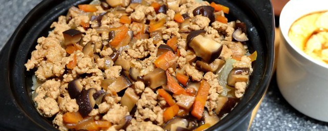 冬瓜肉末砂锅饭的家常做法 怎么做家常的冬瓜肉末砂锅饭