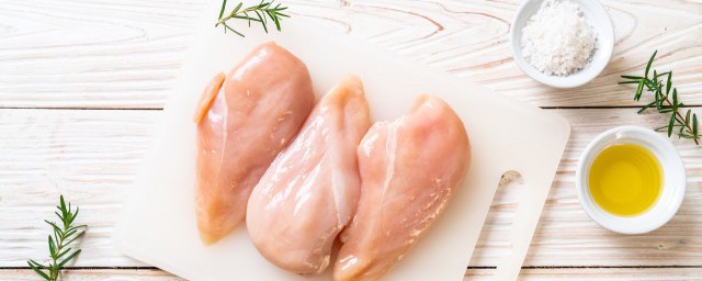 鸡胸肉适合和什么菜炒 鸡胸肉适合和什么食物一起炒