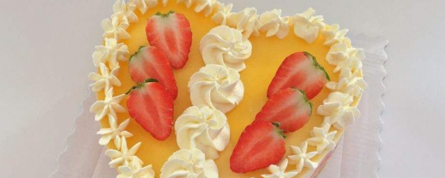 心形奶油蛋糕的家常做法 心形奶油蛋糕的家常做法介绍