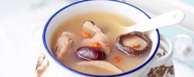 香菇排骨汤的家常做法 香菇排骨汤的家常做法介绍