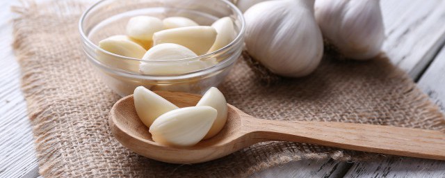 春天怎么保存大蒜不发芽 保存蒜的方法有哪些