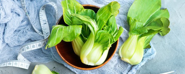 油菜炒香菇的做法 油菜炒香菇怎么做