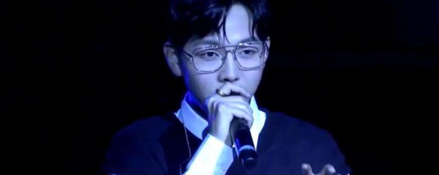 胡夏红墻叹歌词 胡夏红墻叹歌词全文