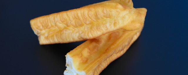 老式油条的做法和配料 老式油条的做法